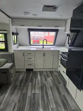 Howard Trailer Sales Jayco photo 2