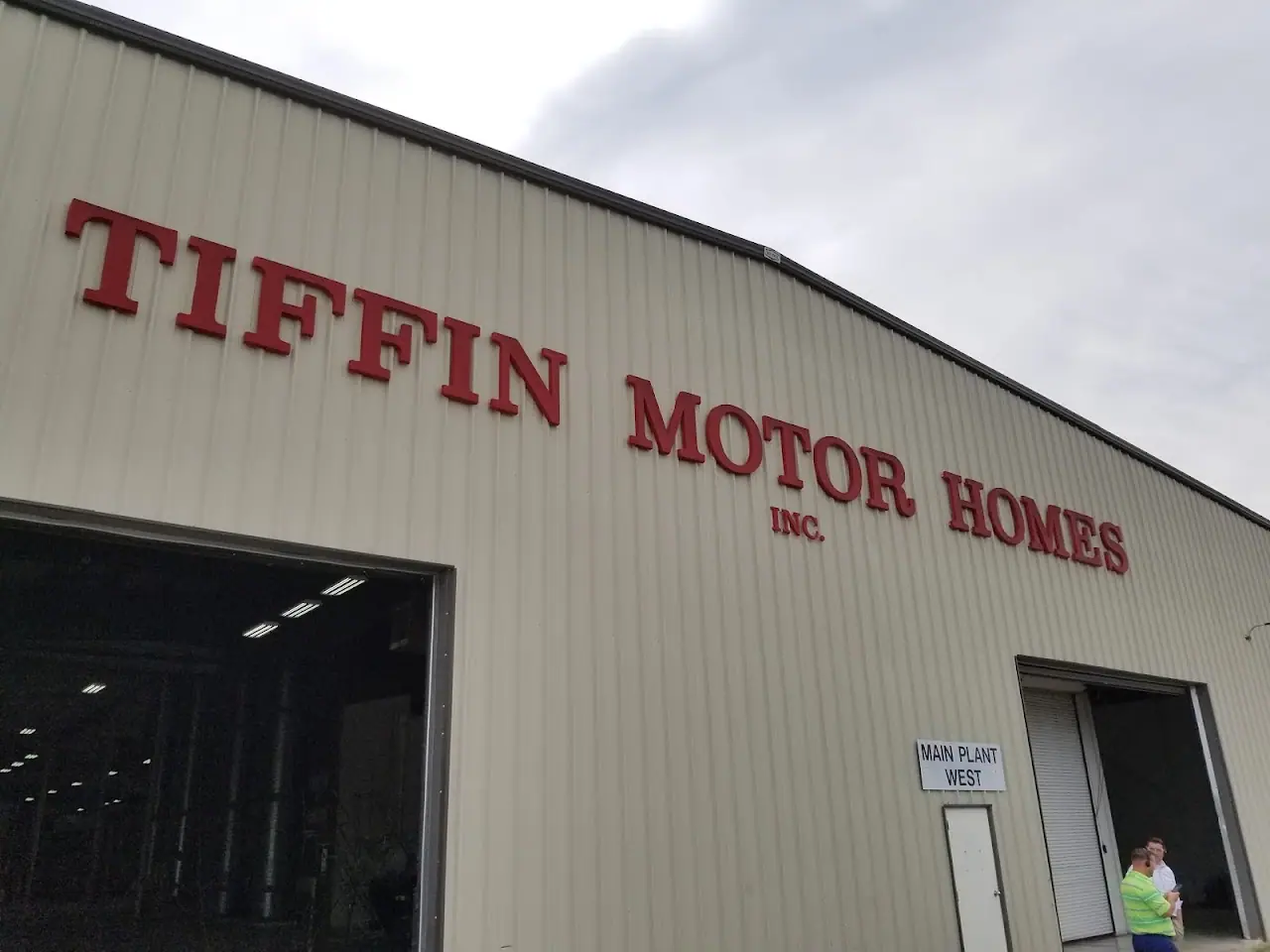 Tiffin Motorhomes, RV dealers in Winfield