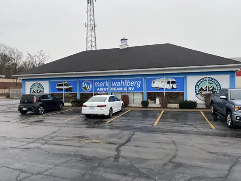Mark Wahlberg Airstream & RV - Cleveland in Lorain, OH