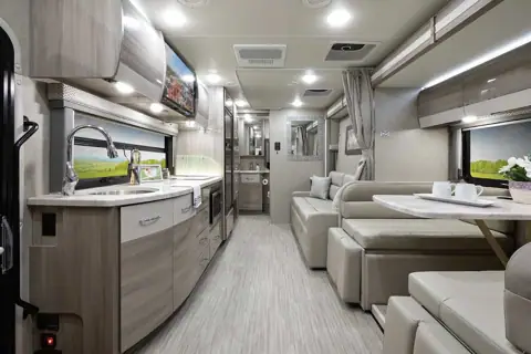Van City RV photo 3
