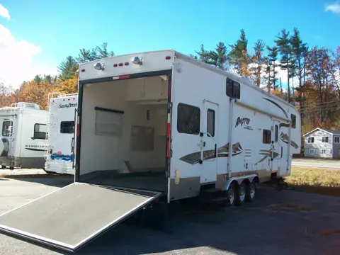Deschenes Auto & RV Center Inc photo 3