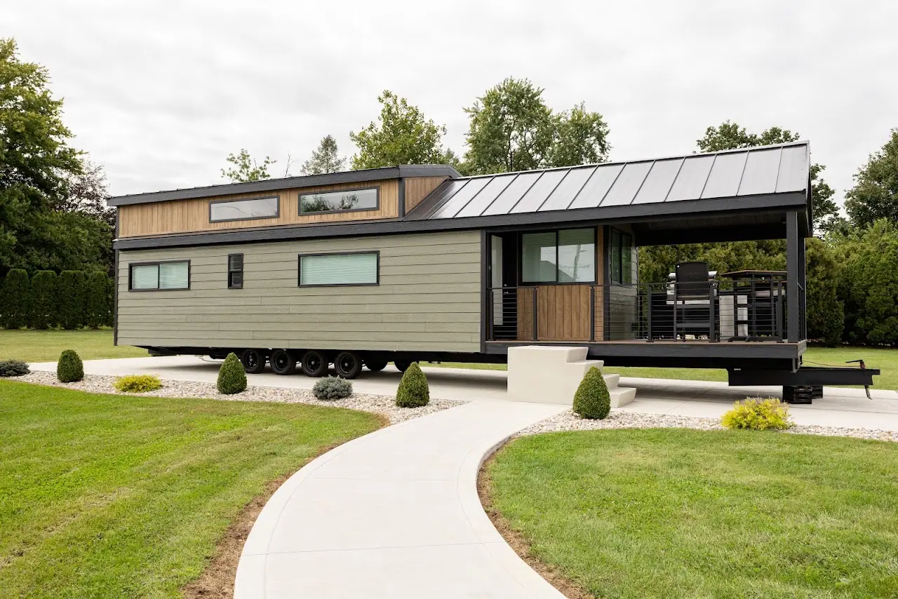 Kropf Industries Inc, RV dealers in Goshen