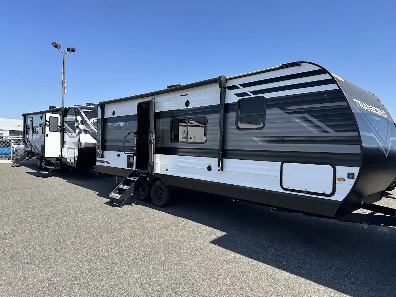 Bretz RV & Marine, RV dealers in Pasco