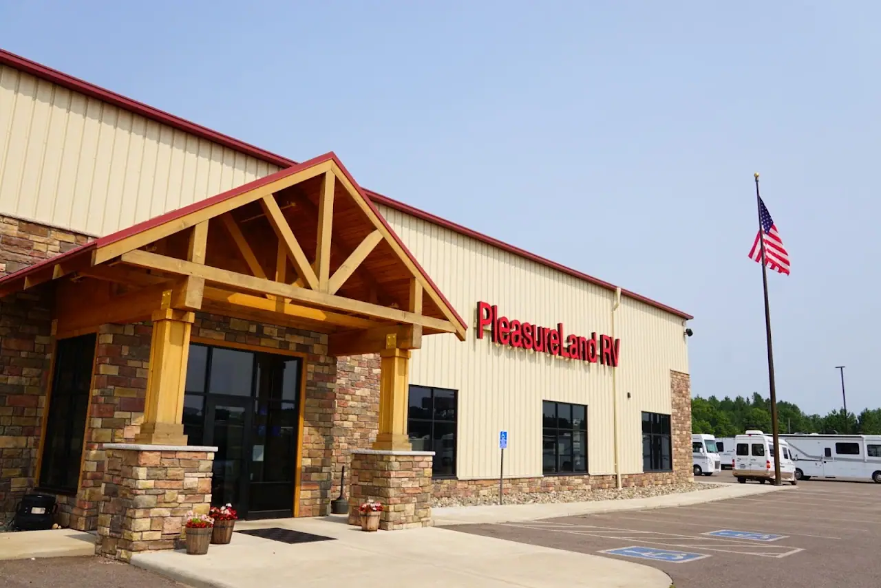 PleasureLand RV - Brainerd, RV dealers in Brainerd