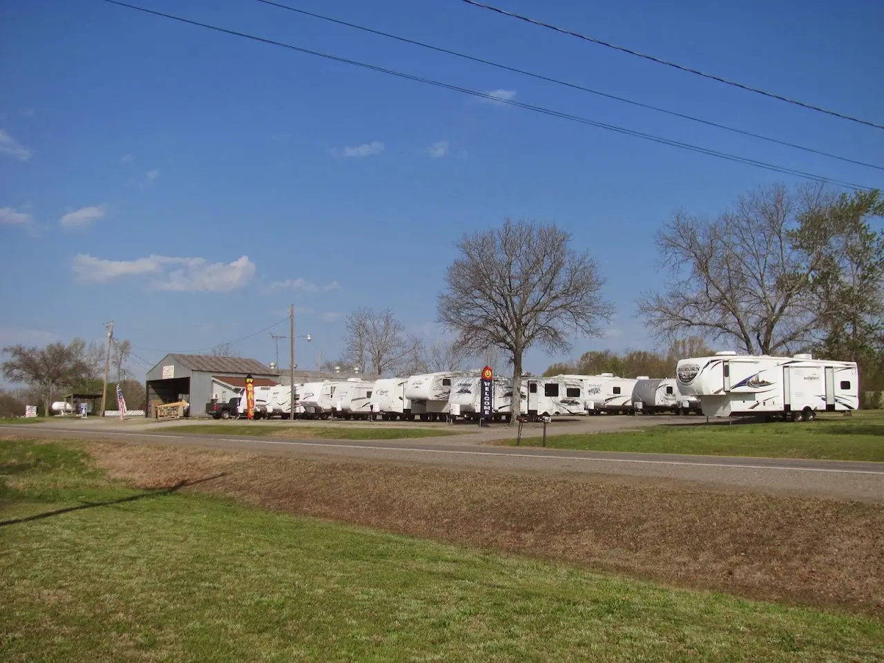 C.W. Hattabaugh Camper Sales, RV dealers in Bald Knob