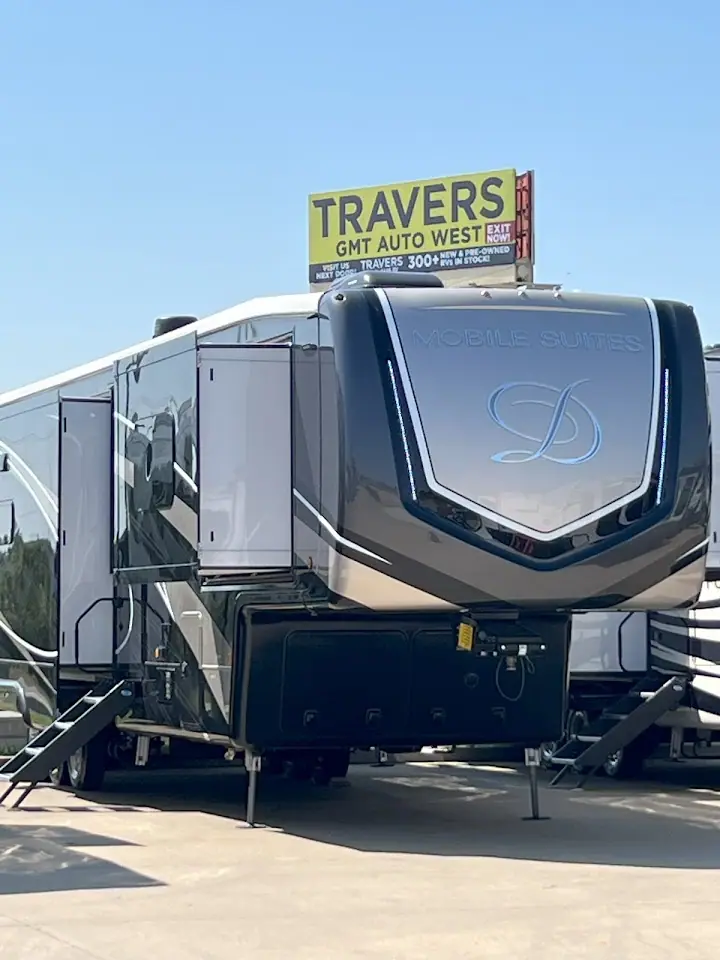 Travers St Louis RV, RV dealers in O'Fallon