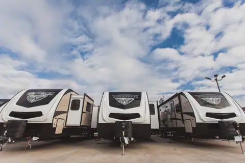 Travers St Louis RV photo 3