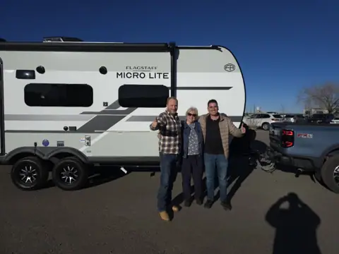 Albuquerque RV photo 3
