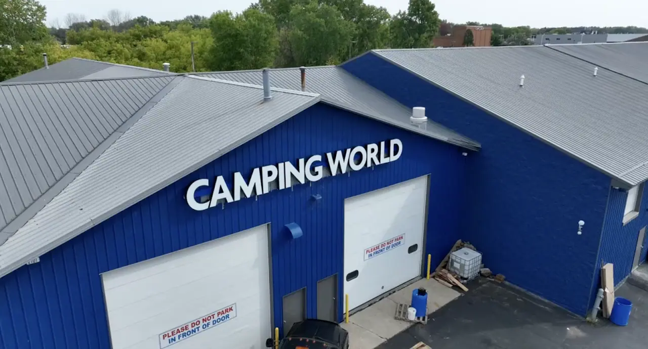 Camping World - Green Bay, RV dealers in Green Bay