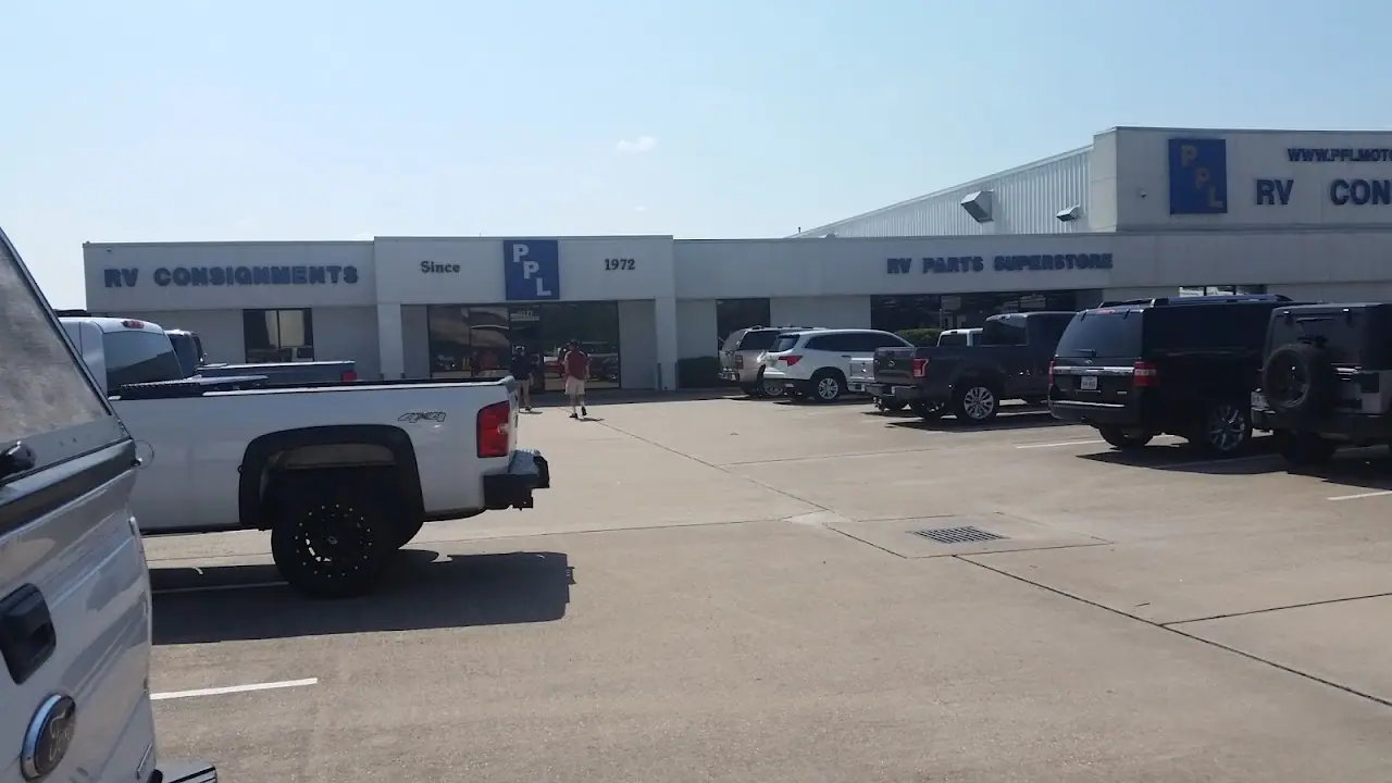 PPL Motor Homes, RV dealers in Houston