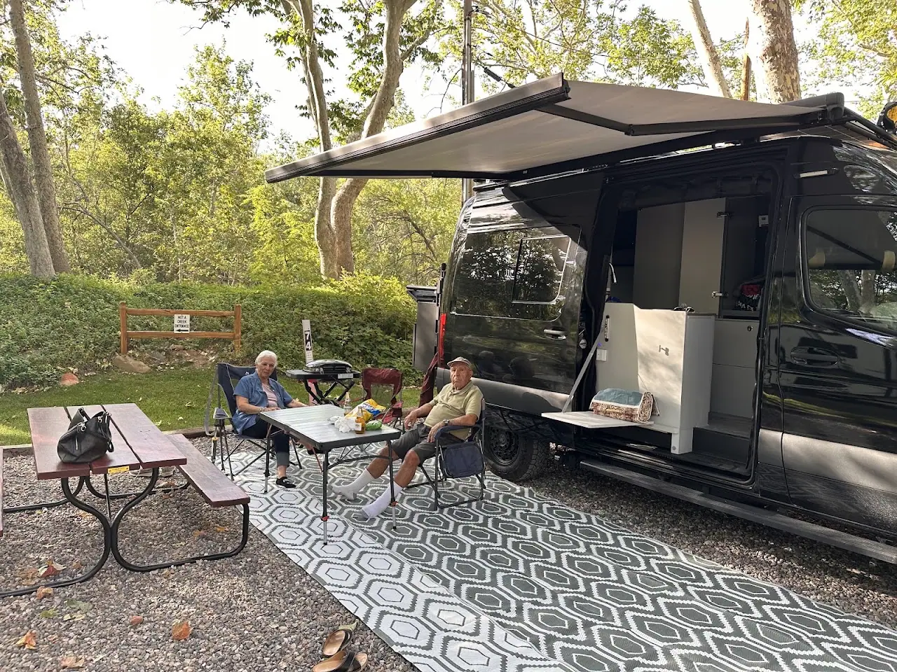 True Van, RV dealers in Montclair