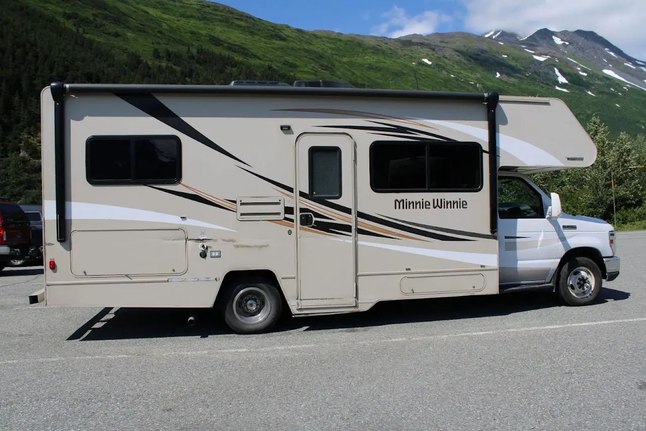 Ma's RV Alaska, RV dealers in Anchorage