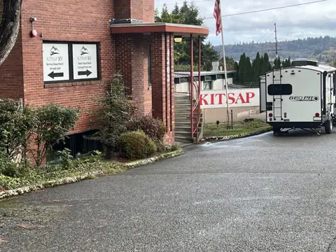 Kitsap RV photo 2