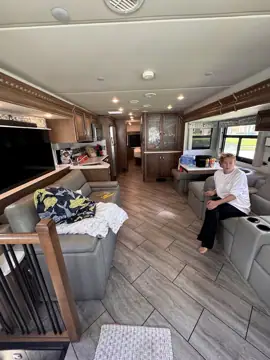 Journey USA RV Rentals photo 3