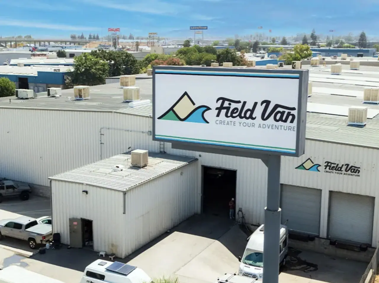 Field Van, RV dealers in Fresno