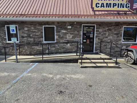 Robert Handy Camping Center photo 2