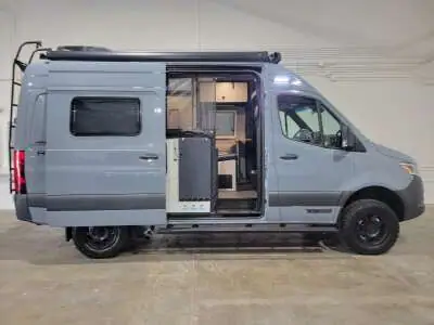 Blacksford RV Sales - Las Vegas photo 2