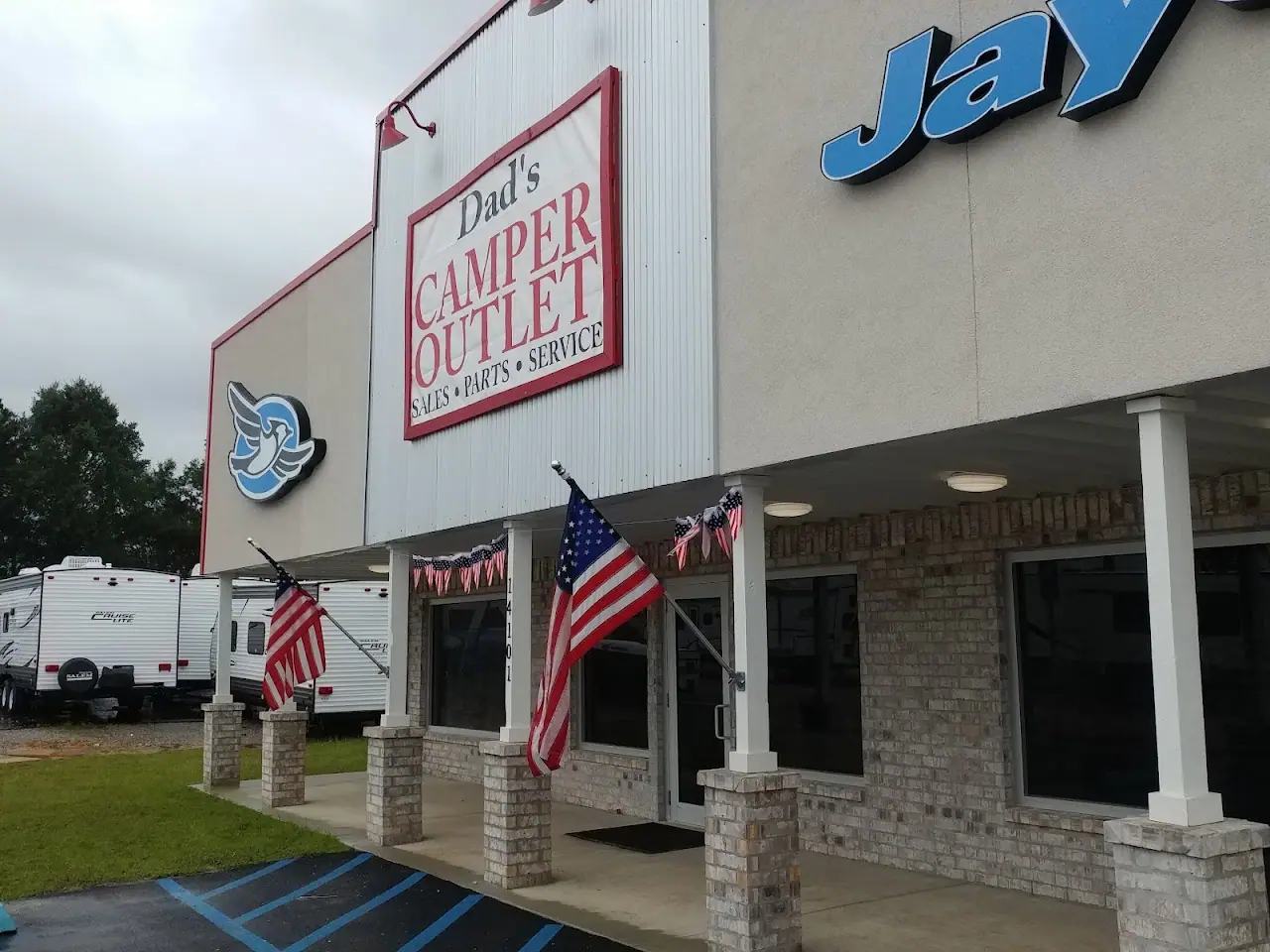 Dads Camper Outlet, RV dealers in Gulfport