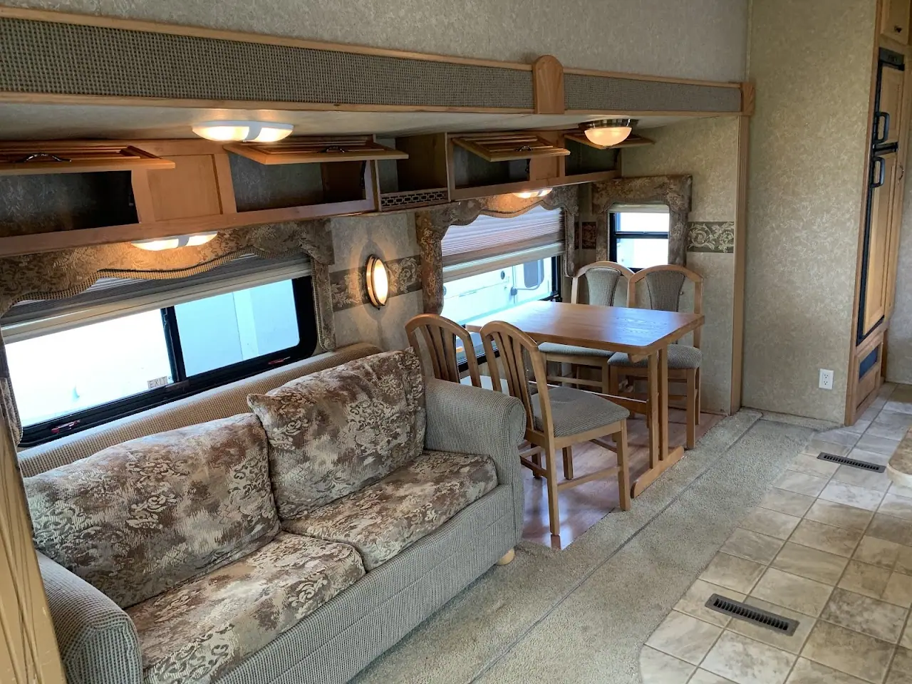 All Seasons RVS, RV dealers in Houston