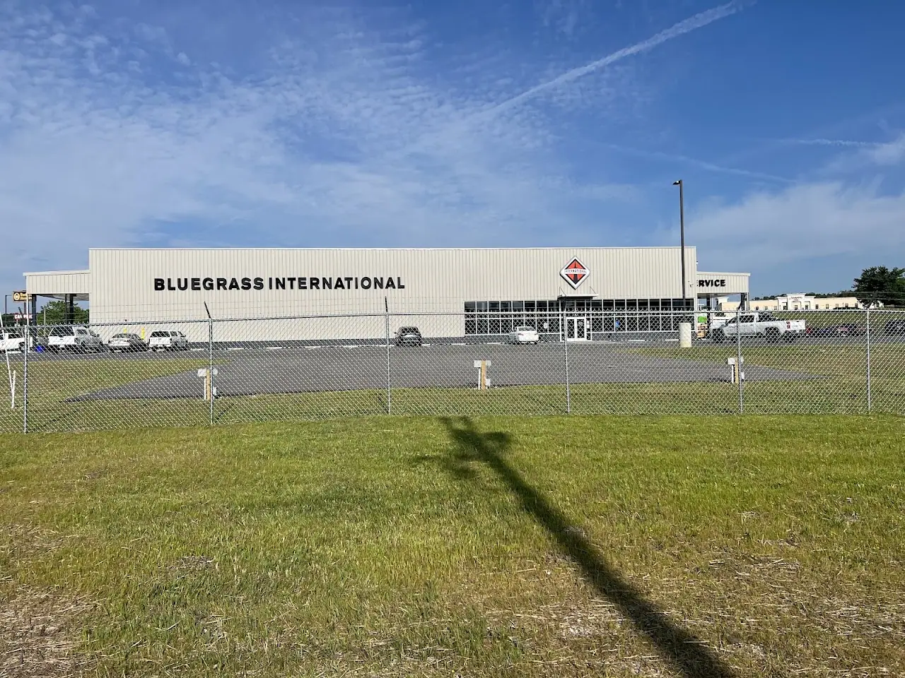 Bluegrass Truck, Bus, & RV, RV dealers in London