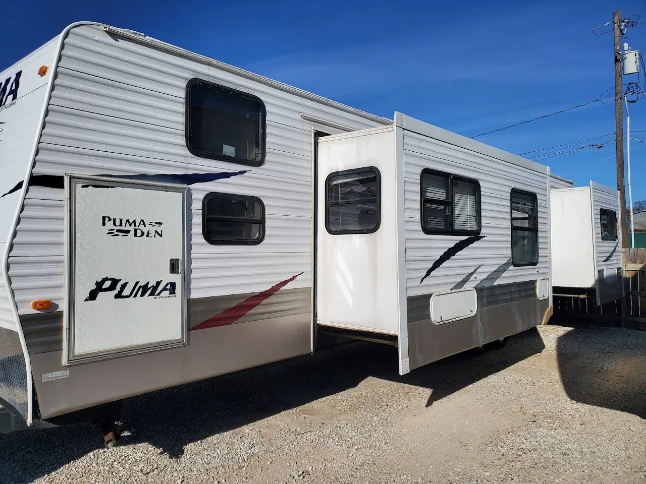 Carls Camper World, RV dealers in Shawnee