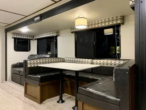 Happy Camper RV Sales photo 3