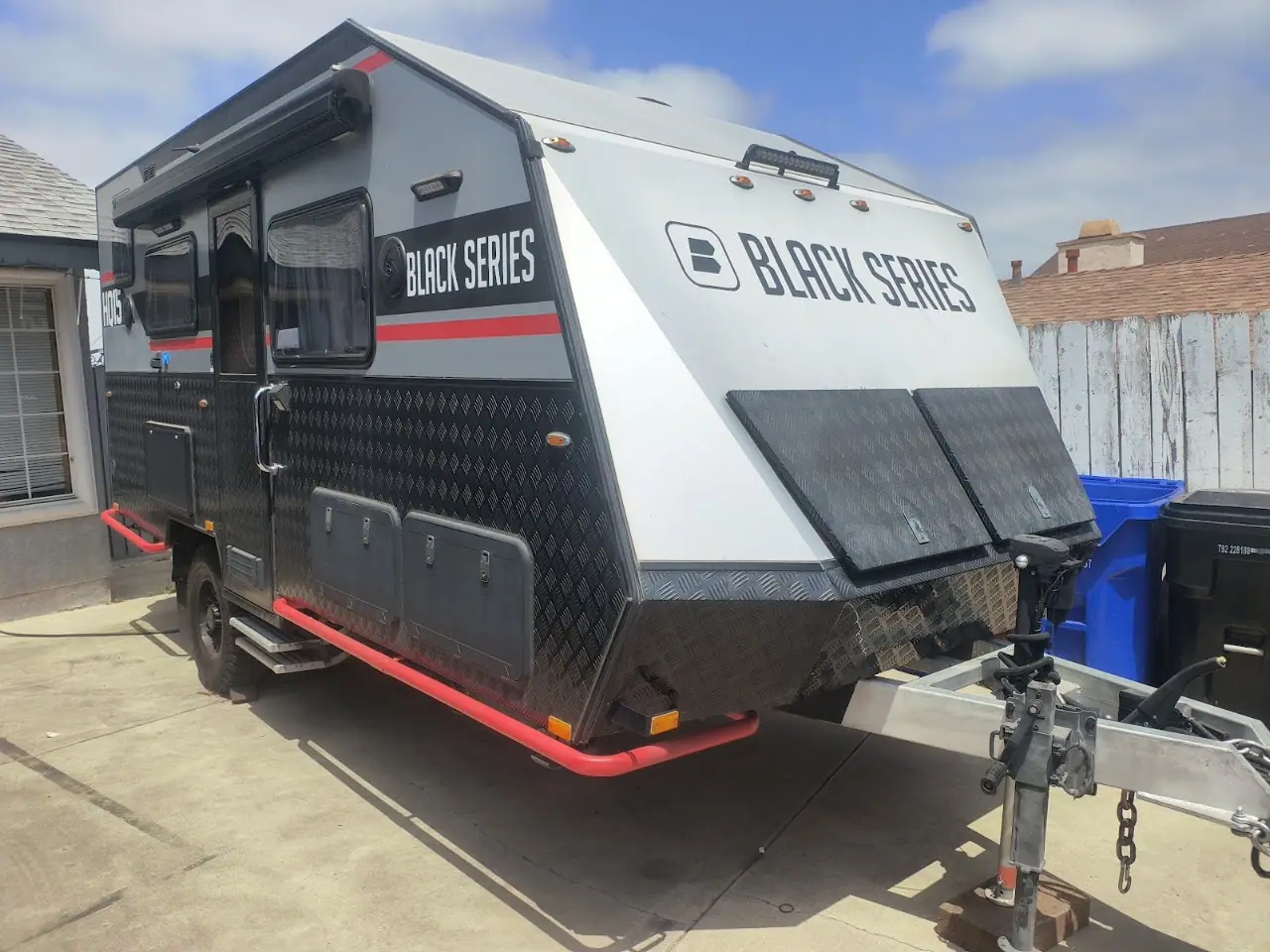 Blackseries RV, RV dealers in Upland