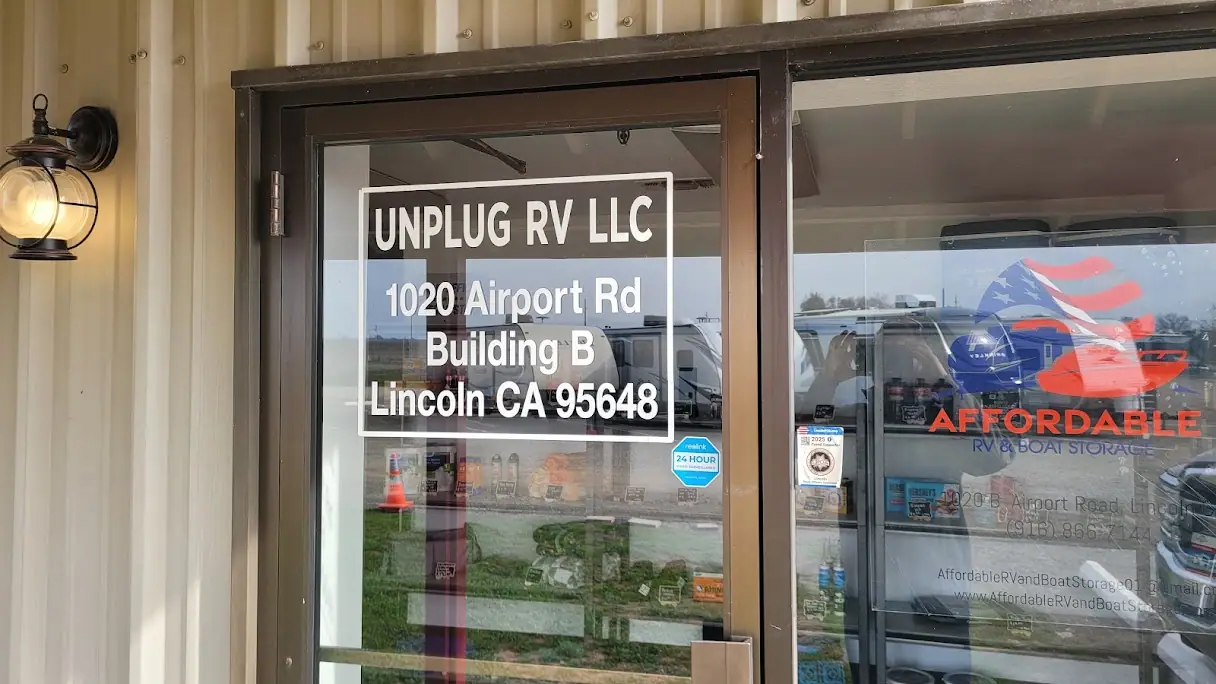 Unplug RV, RV dealers in Lincoln