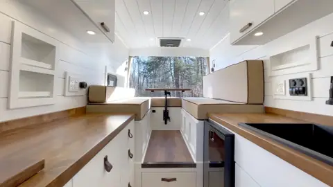 Livable Vans photo 2