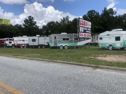 Cobb And Sons RV Sales photo 3