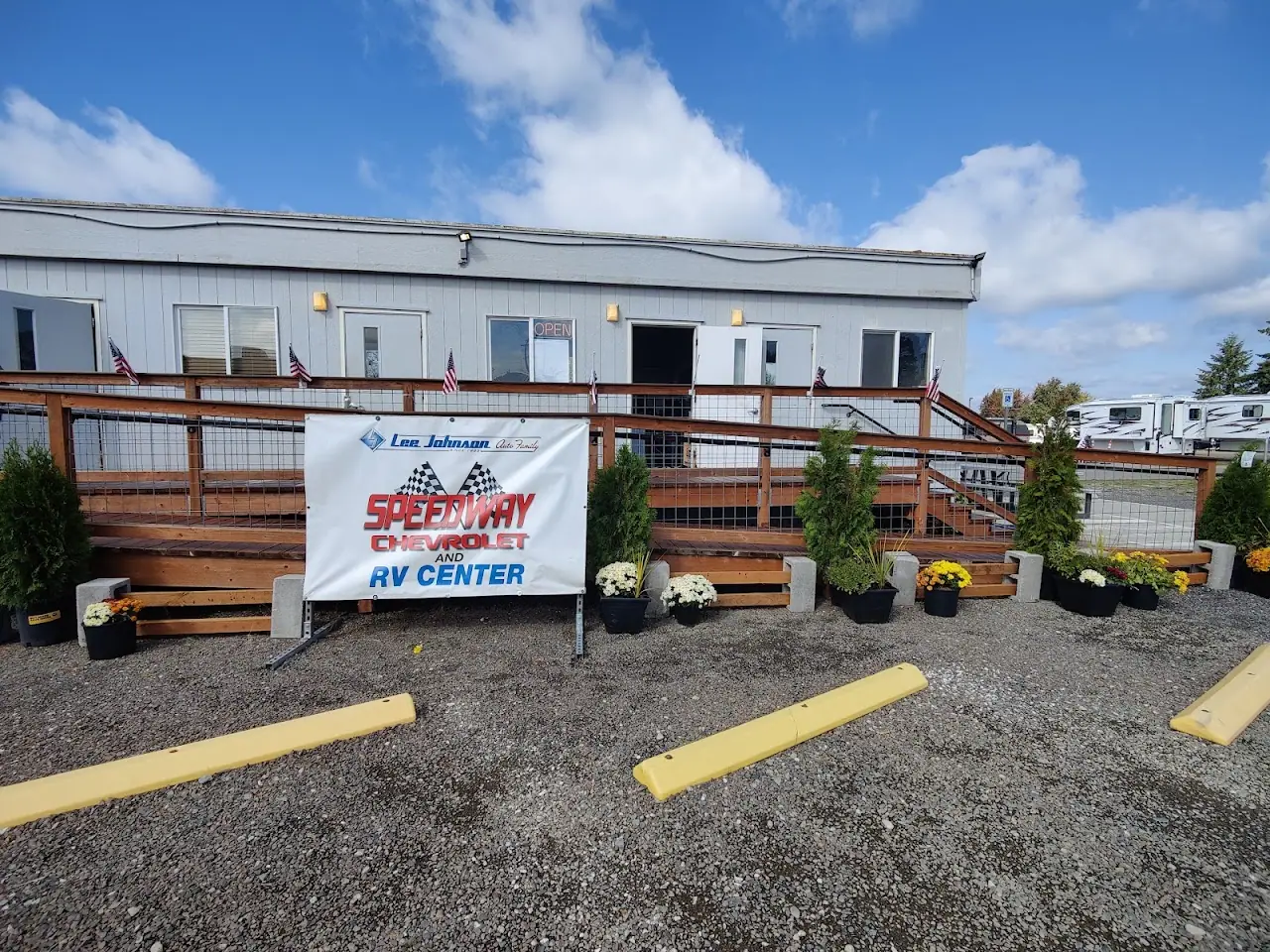 Speedway RV Center, RV dealers in Monroe