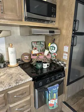 Fireside RV Rental Aurora, CO photo 2