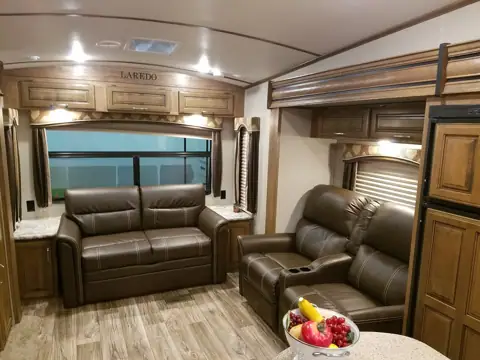 Hamiltons RV photo 2