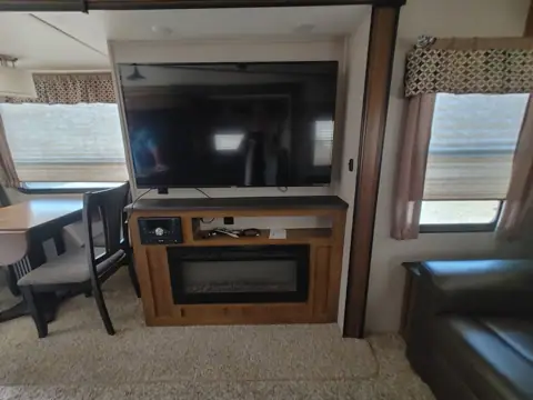 Shaw RV Sales Inc photo 2