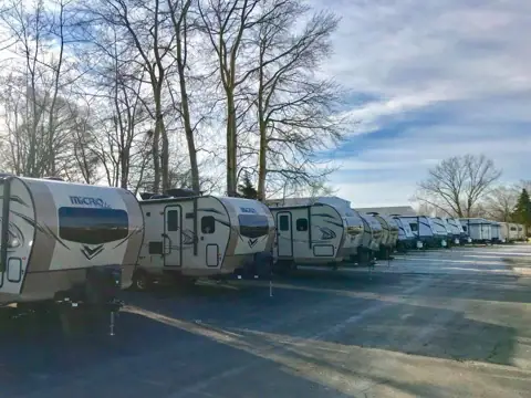 Reineke RV of Tiffin photo 2