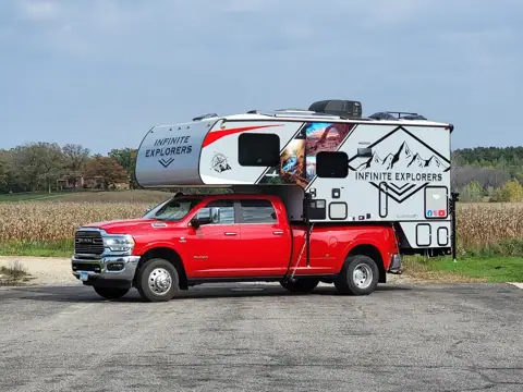 Niemeyer Camper and RV photo 3