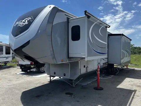Miller's RV Sales in Tomball, TX
