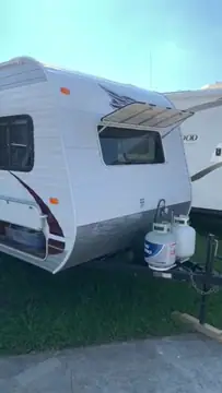 Miller's RV Sales photo 2