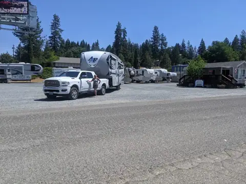 Sierra RV Center photo 2