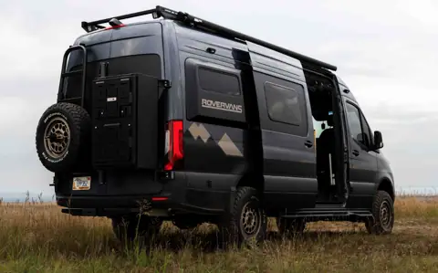 Rover Vans photo 3