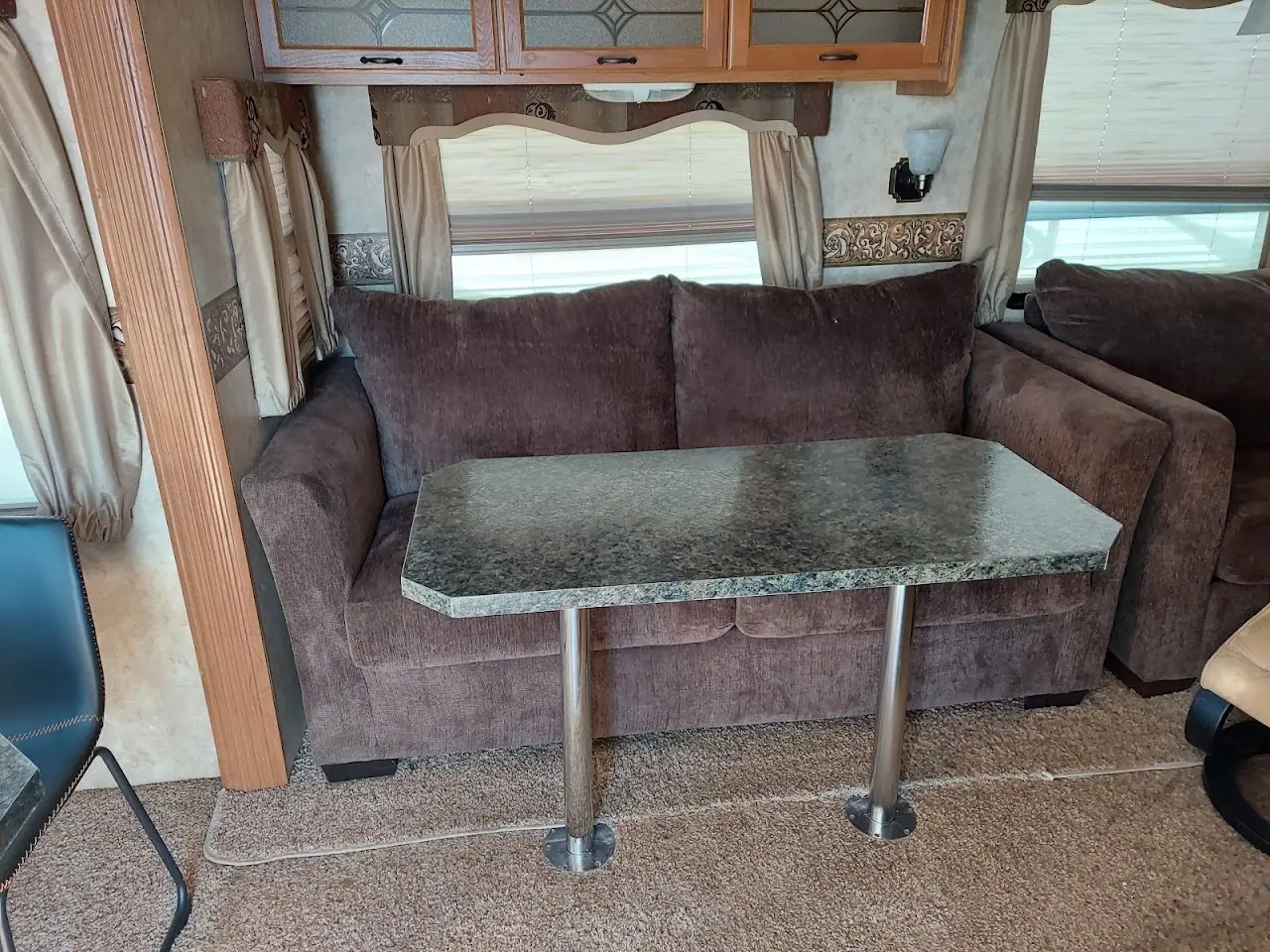 RV World LLC, RV dealers in Nunn