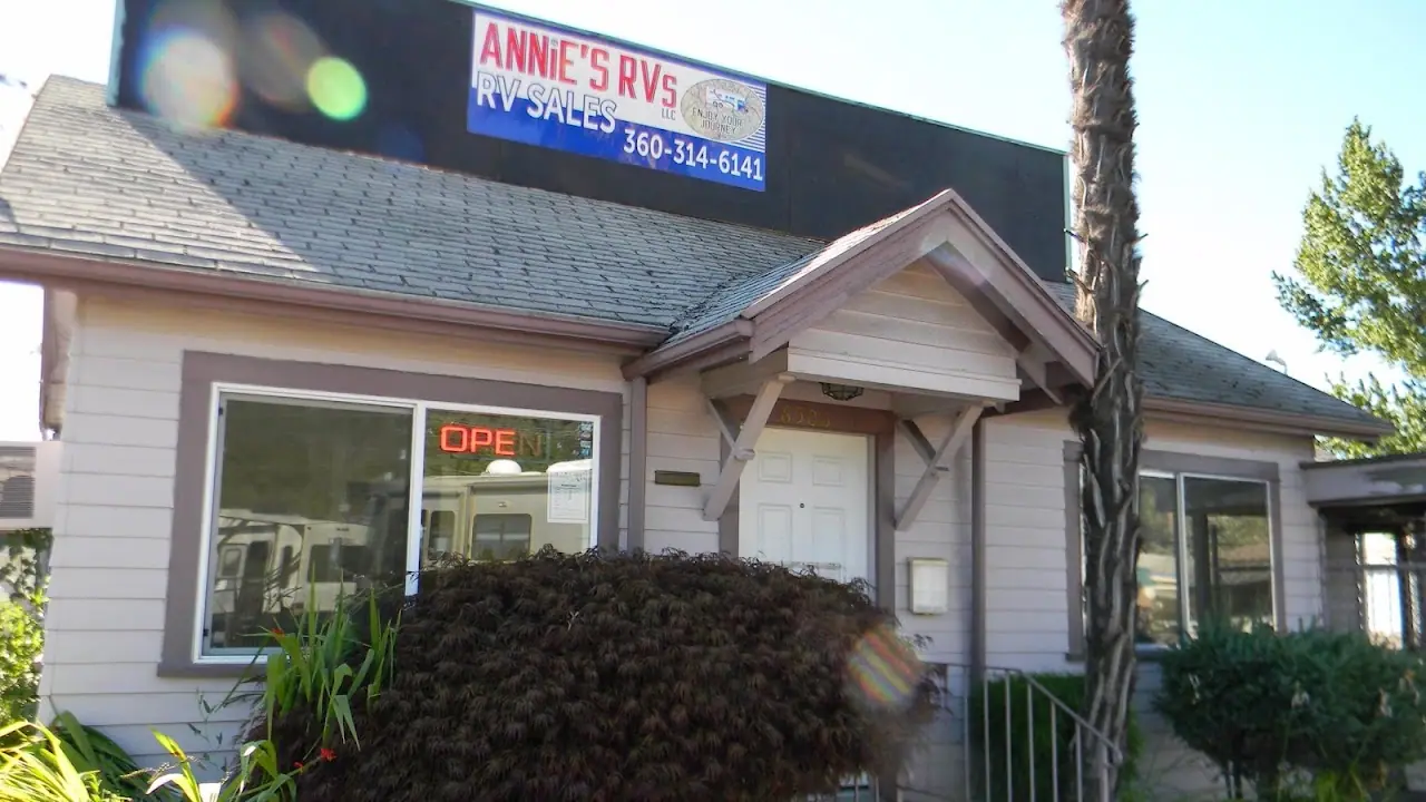 Annie's RVs, RV dealers in Vancouver