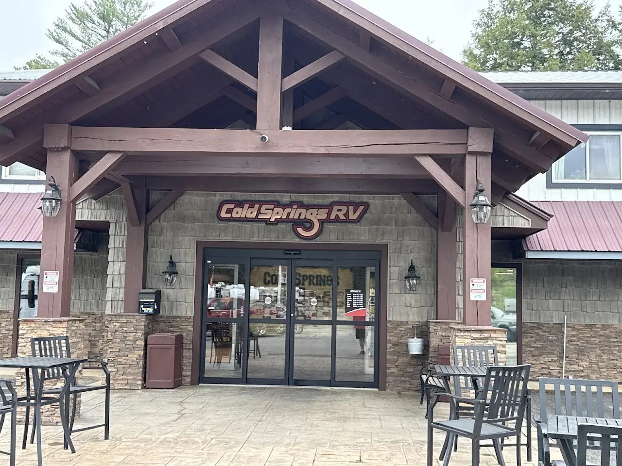 Cold Springs RV LLC, RV dealers in Weare