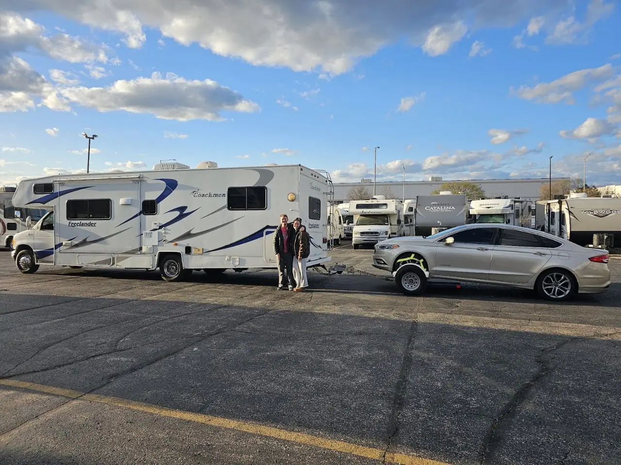 Hometown RV, RV dealers in Carol Stream