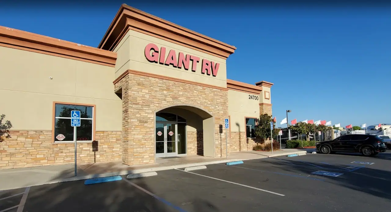 Giant RV - Murrieta, RV dealers in Murrieta