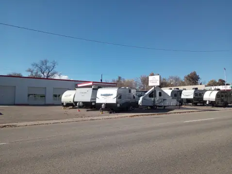 Manhattan RV and trailer photo 3