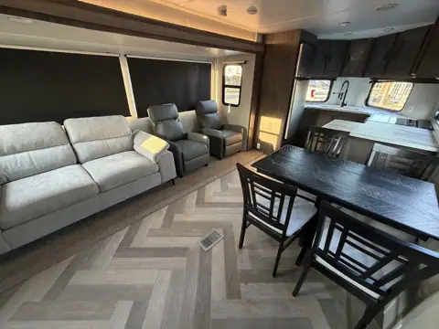 Mid-Ga RV Sales photo 2