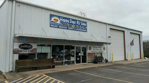 Happy Days RV Sales in Russellville, AR