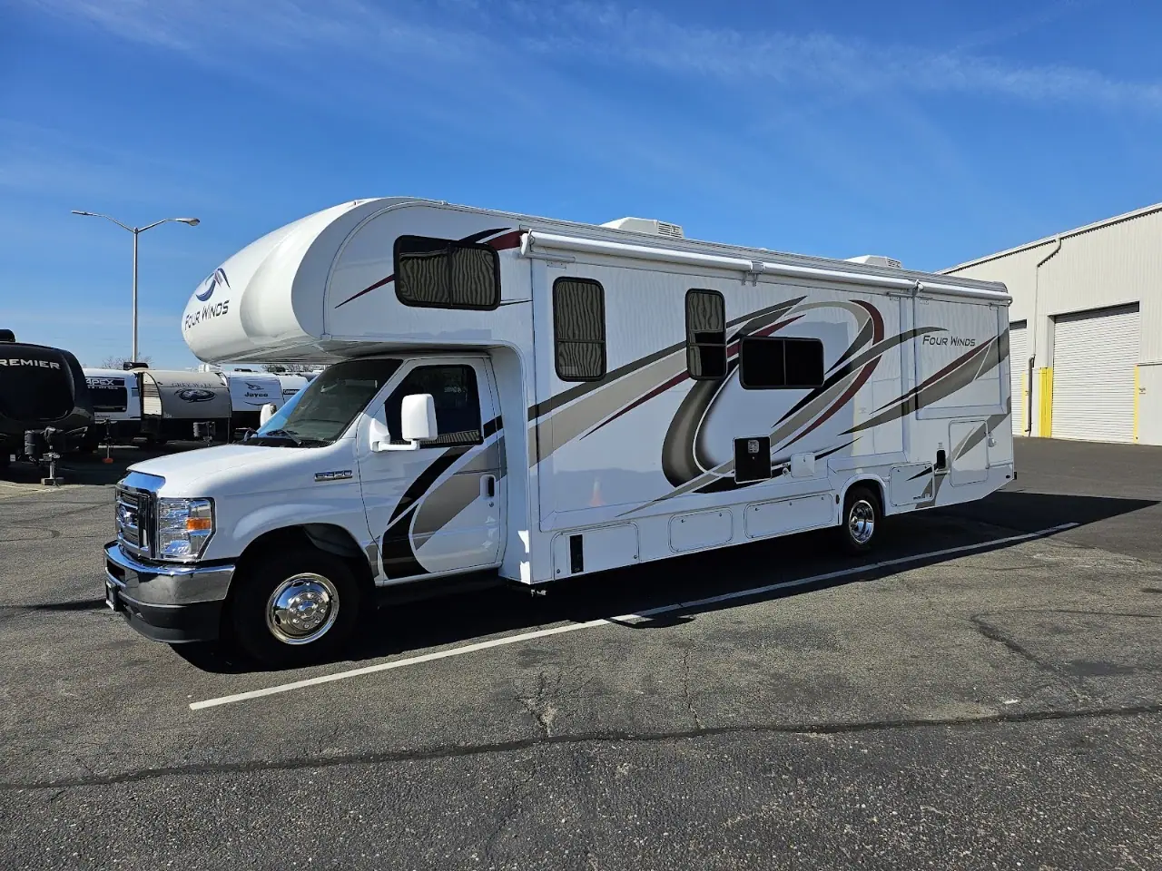 Affordable RVs, RV dealers in Auburn