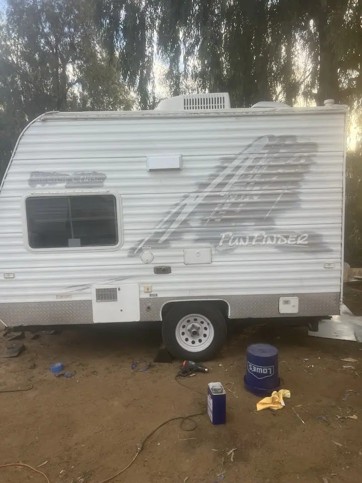 Mobile Rv repair, RV dealers in Paramount
